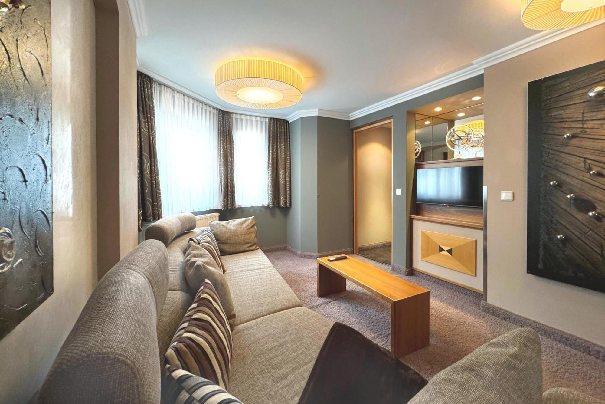 Gruetter Luxury Apartment Ischgl