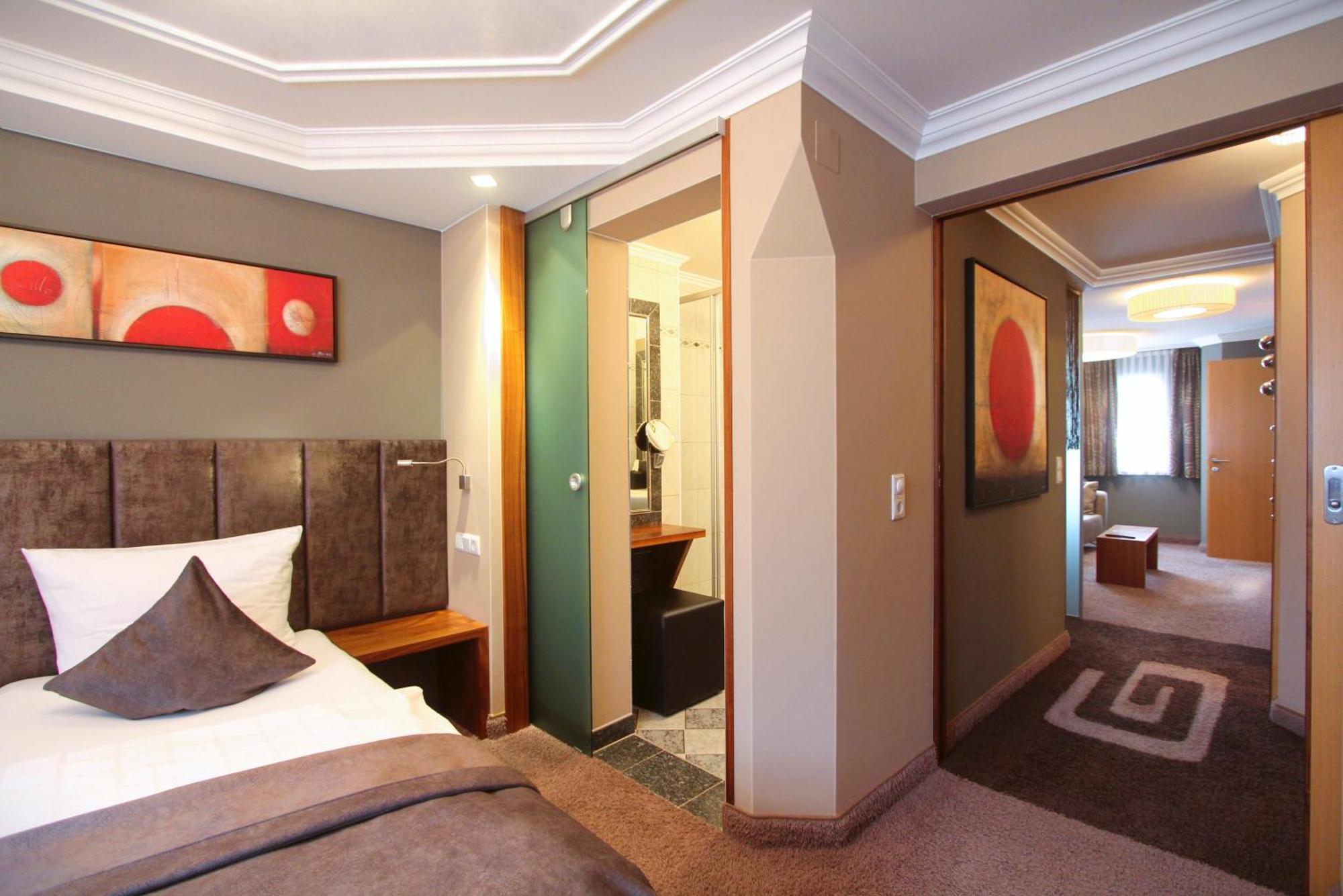 Gruetter Luxury *